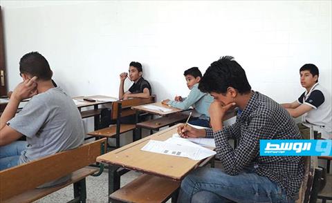 «التعليم» تعلن موعد امتحانات التعليم الأساسي والثانوي بالداخل والخارج