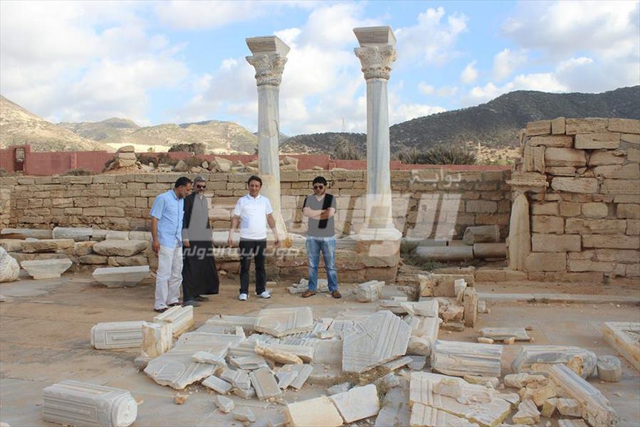 وفد «الآثار» يزور المواقع الأثرية على ساحل الجبل الأخضر بعد طرد «داعش»‎