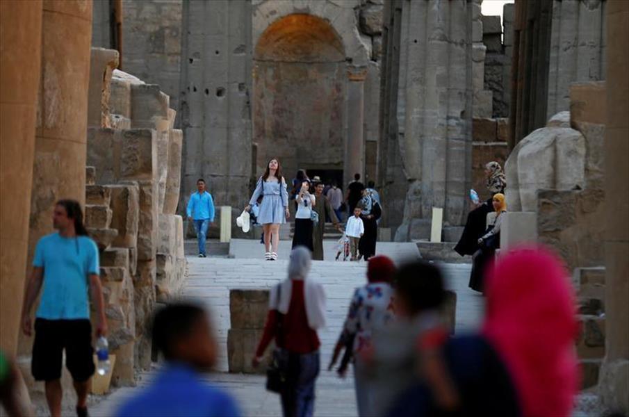 مصر تتوقع ارتفاع إيرادات السياحة إلى 7 مليارات دولار في 2017