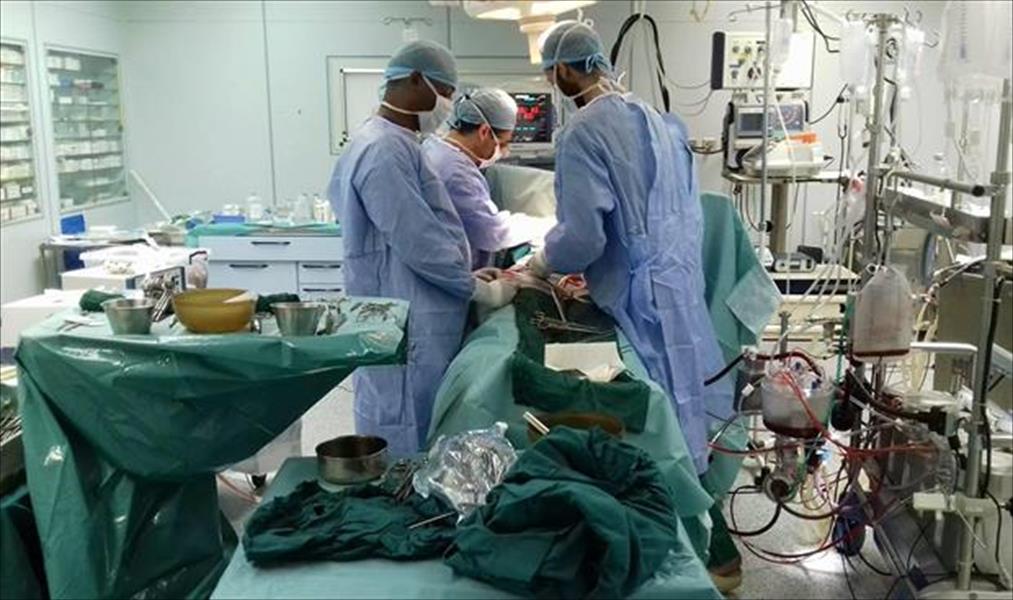 طاقم طبي أميركي يصل إلى ليبيا لعلاج ألفي طفل يعانون أمراض القلب