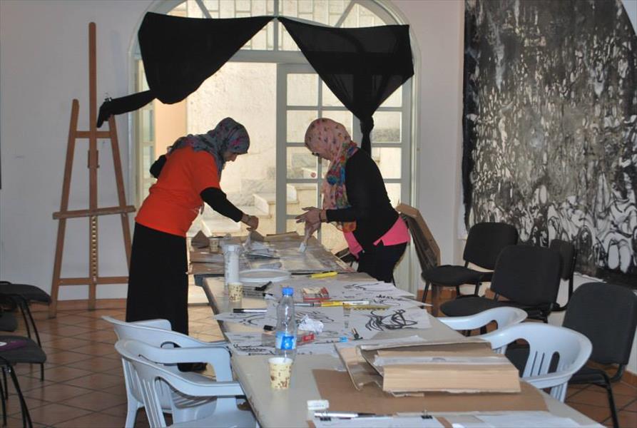 طرابلس تحتضن ورش عمل للفنون التشكيلية