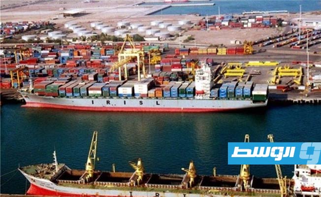 طهران: رسو سفينة «ترانزيت» للإمارات بميناء إيراني بعد انقطاع 21 عاما