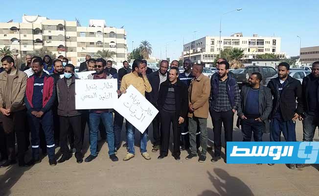 Finance Ministry: 2.1 million public sector employees account for 53.8% of the Libyan budget