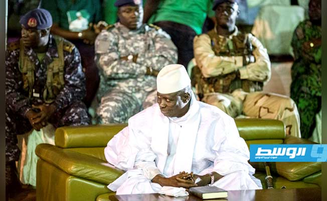 رئيس غامبيا السابق يطالب باحترام حقه في العودة للبلاد