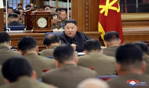زعيم كوريا الشمالية يجمع قادة الحزب الحاكم قبل انقضاء مهلة منحها لواشنطن