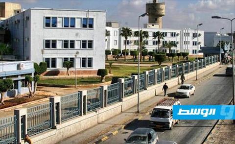 مستشفى الجلاء يستقبل 6 مصابين جراء سقوط قذيفتين بالسلماني في بنغازي