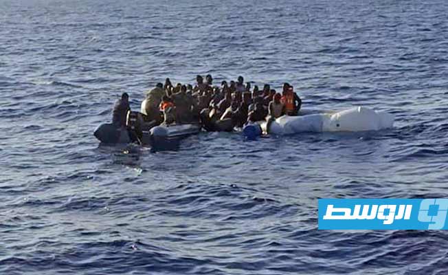 انقاذ 153 مهاجرا شمال زوارة وصبراتة