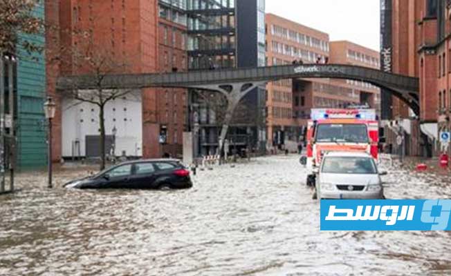 إصابة أربعين شخصا في مدينة بادربورن الألمانية بسبب العواصف