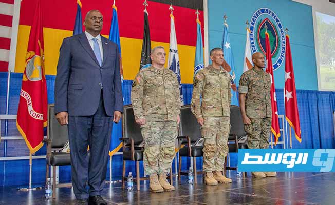 السفارة الأميركية و«أفريكوم» تتطلعان إلى دعم التقدم المستمر لإعادة توحيد الجيش الليبي