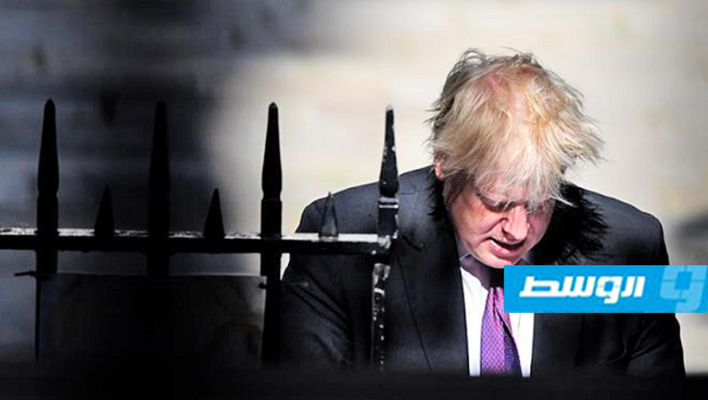 «نقاب جونسون» يفجر الخلافات داخل حزب المحافظين البريطاني