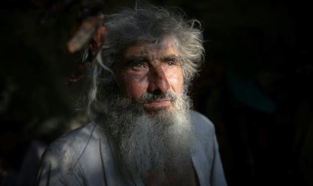 «رجل الكهف» الصربي يدعم لقاح «كورونا»