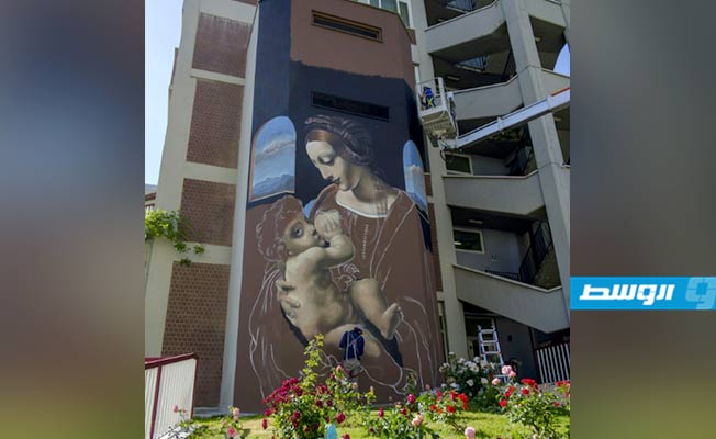 فنان شارع يكرم دا فينتشي بإعادة رسم «مادونا ليتا»