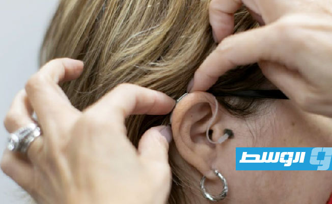 الولايات المتحدة تتيح فئة من أجهزة السمع من دون وصفة طبية