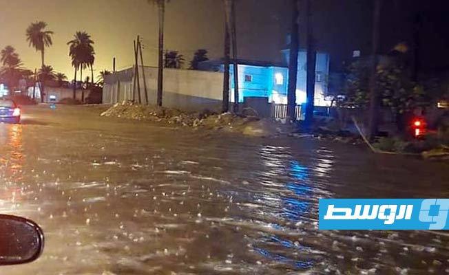 بالصور: أمطار غزيرة في طرابلس وجنزور