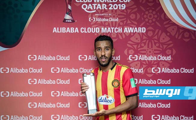 بالفيديو: حمدو الهوني يتوج بجائزة أفضل لاعب في مباراة الترجي والسد