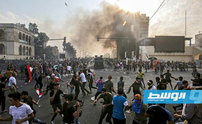 «الجمعة الأولى» للاحتجاجات في العراق تشهد تصعيدا من المتظاهرين وقوات الأمن