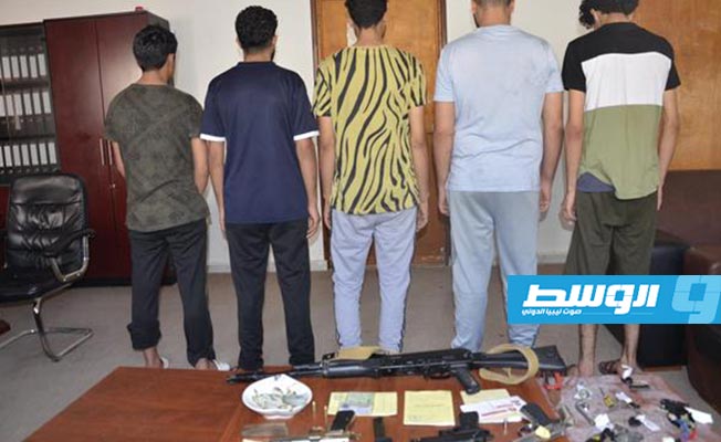 ضبط 5 متهمين بسرقة سيارات في طرابلس
