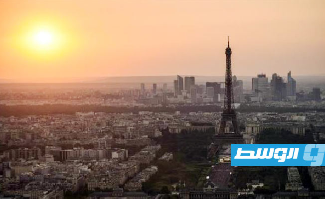 وقف إضاءة المباني البلدية ليلا في باريس بسبب أزمة الطاقة