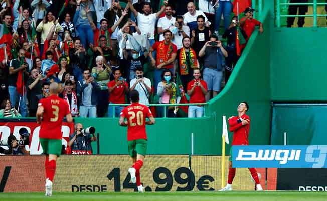 رونالدو يقود البرتغال لفوز عريض على سويسرا في دوري الأمم الأوروبية