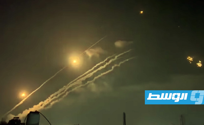 إطلاق صواريخ من قطاع غزة ردا على القصف الإسرائيلي