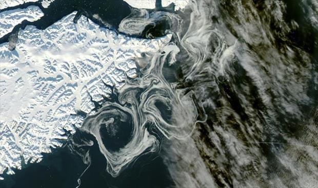كميات «مخيفة» من الجليد الذائب في غرينلاند
