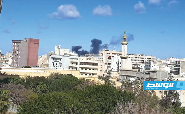 «صحة الوفاق»: مصرع 3 مدنيين وإصابة 5 آخرين جراء قصف ميناء طرابلس