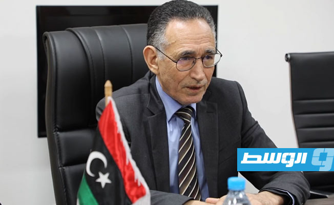 الحويج يدعو المصحات والمستشفيات التونسية لفتح فروع لها في ليبيا