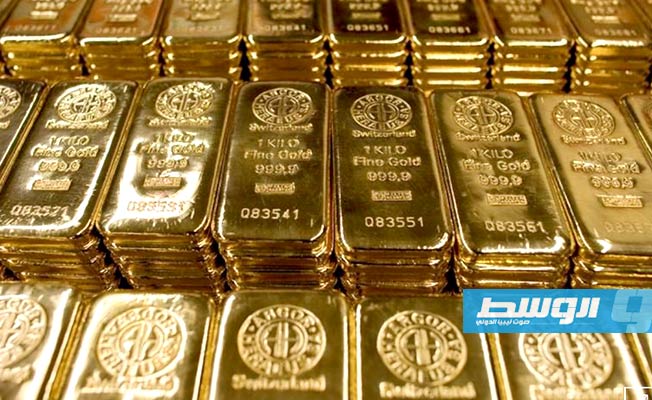 الذهب يتراجع عالميا بفعل مؤشرات على تباطؤ الاقتصاد الأميركي