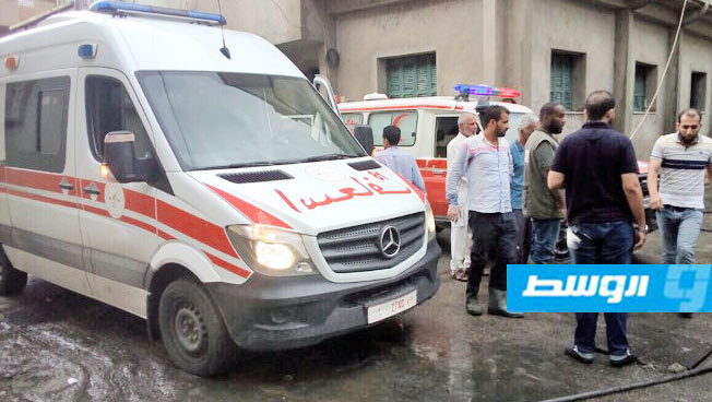 «الإسعاف»: إنقاذ 3 عائلات وسحب سيارة غارقة بقرجي بسبب الأمطار الغزيرة