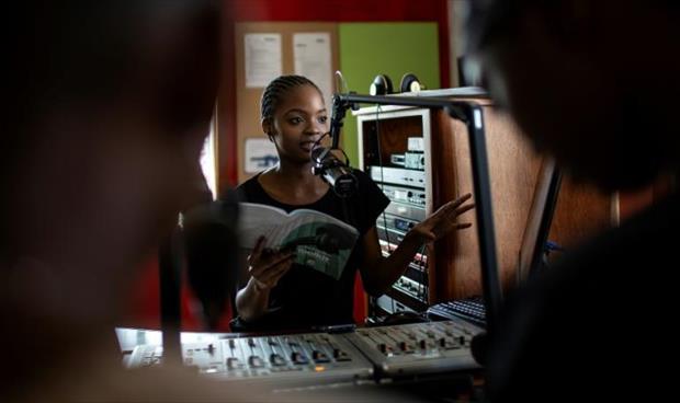 برنامج إذاعي يتصدي لانتشار العنف بجنوب إفريقيا