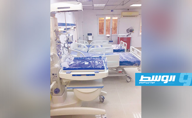 مستشفى الأطفال في طرابلس يتسلم تجهيزات لحجرتي الطوارئ والأشعة والعيادات