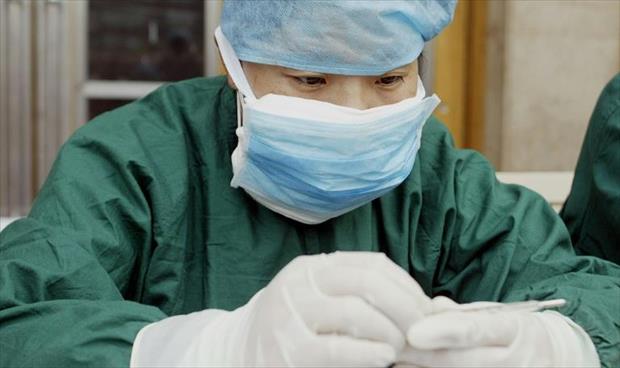 الصين تعلن عن أول وفاة مرتبطة بتفشي التهاب رئوي غامض