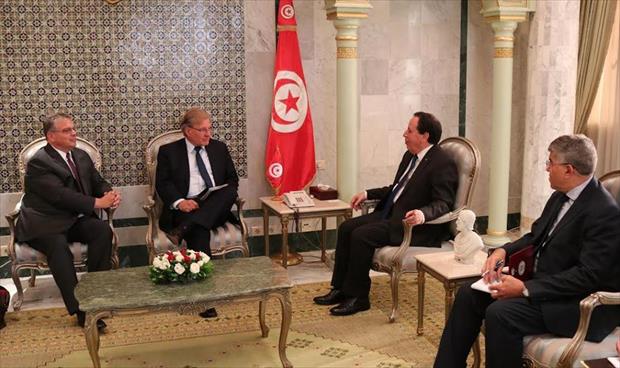 الأزمة الليبية على طاولة محادثات وزير خارجية تونس وسفير أميركا في طرابلس