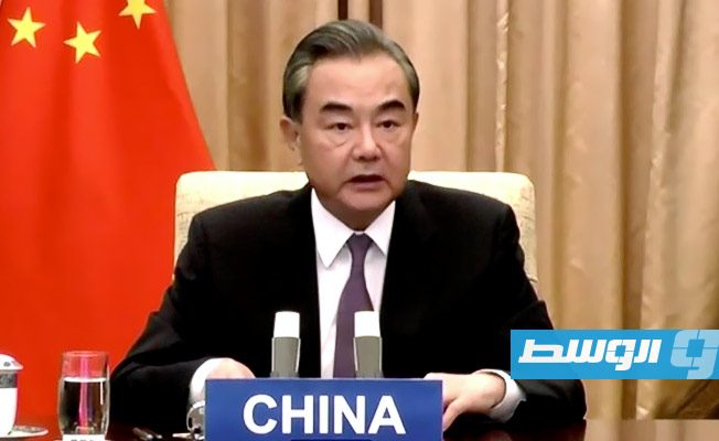 وزير الخارجية الصيني يؤكد أن بلاده لا توقع أفريقيا في فخ الديون