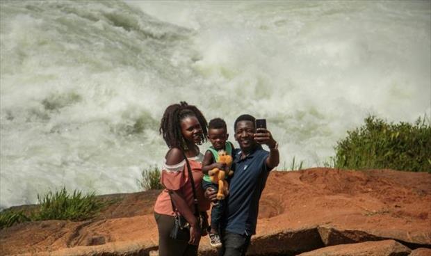 صورة «سيلفي» سبب غرق سائح سعودي في النيل بأوغندا