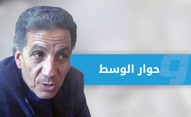 حوار مع منصور بوشناف: القبيلة بكل أسف ما زالت فيروساً قاتلاً في كياننا الهش