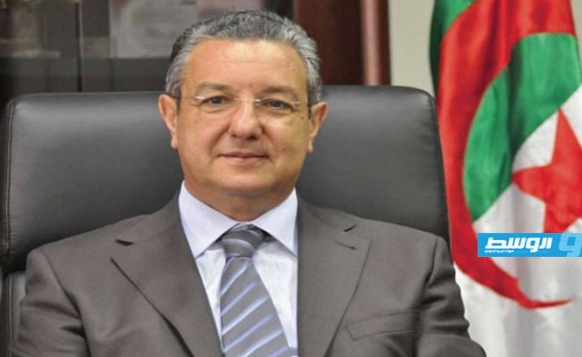 النيابة العامة تستجوب وزير المالية الجزائري حول «تبديد» أموال عامة