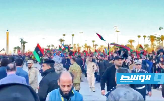 «الحل السياسي».. حلم الليبيين في ذكرى الثورة التاسعة