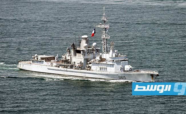 «بلومبيرغ»: البحرية الفرنسية توقف ناقلة نفط متجهة إلى شرق ليبيا