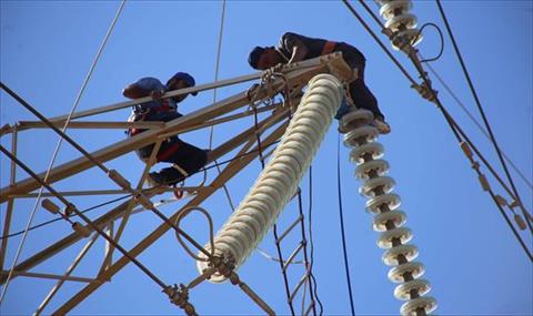 «الكهرباء»: صيانة خطوط متضررة بسبب المعارك في طرابلس
