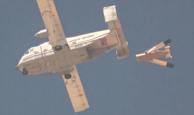 بالفيديو: اختبار طائرة مصنوعة من الخشب