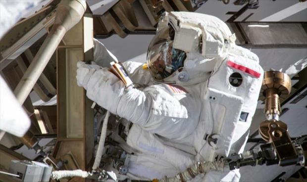 «ناسا» تدافع عن إلغاء خروج فريق نسائي إلى الفضاء