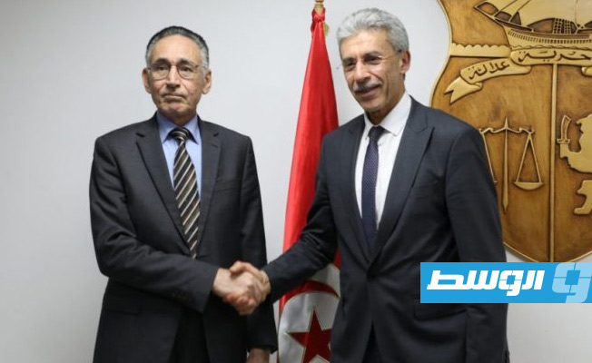 الحويج يبحث مع محافظ «المركزي» التونسي تسهيل الإجراءات المالية للشركات والمستثمرين