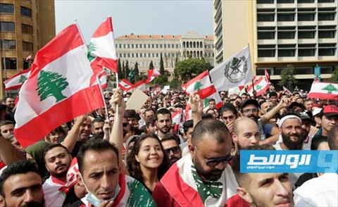 آلاف التلاميذ والطلاب يتظاهرون في مناطق لبنانية عدة في إطار الحراك الشعبي