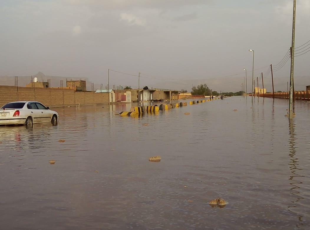 سيول تجتاح مدينة غات أقصى الجنوب الليبي (صور)