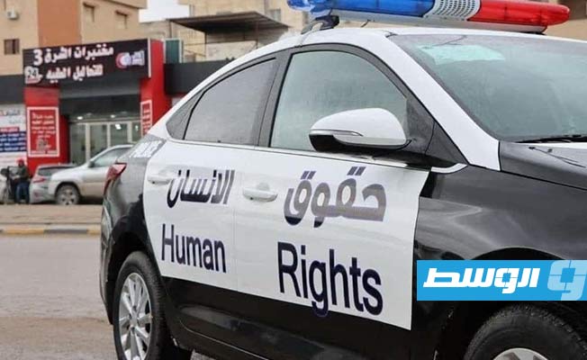 «رايتس ووتش» تعلق على صور «سيارات حقوق الإنسان» في طرابلس
