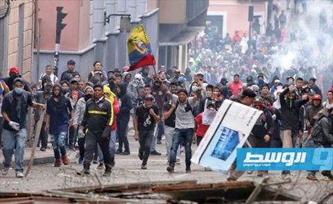 مواجهات خلال تظاهرات في الإكوادور واستيلاء محتجين على منشآت نفطية