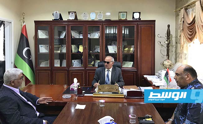 بوالخطابية يعرض على وزارة الداخلية فتح مركز تدريب للشرطة في طبرق