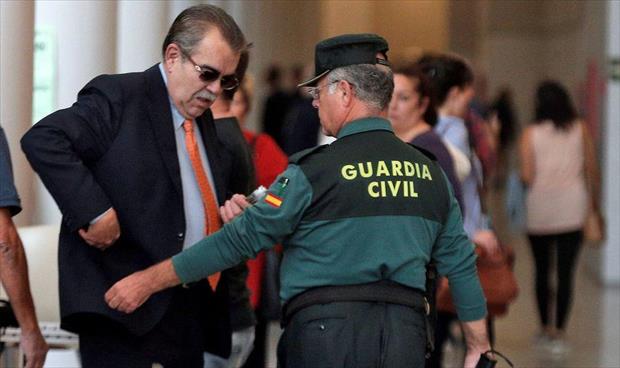 السجن عامين لرئيس ناد إسباني سابق بسبب خطف وسرقة نائبه