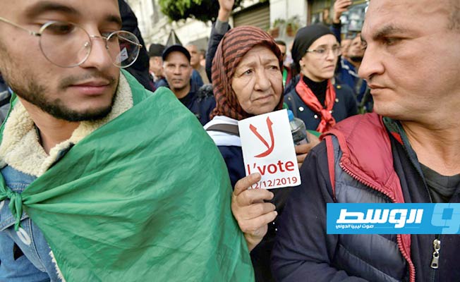 حملة الانتخابات الرئاسية بالجزائر.. اضطراب وفوضى في مواجهة رفض جماهيري